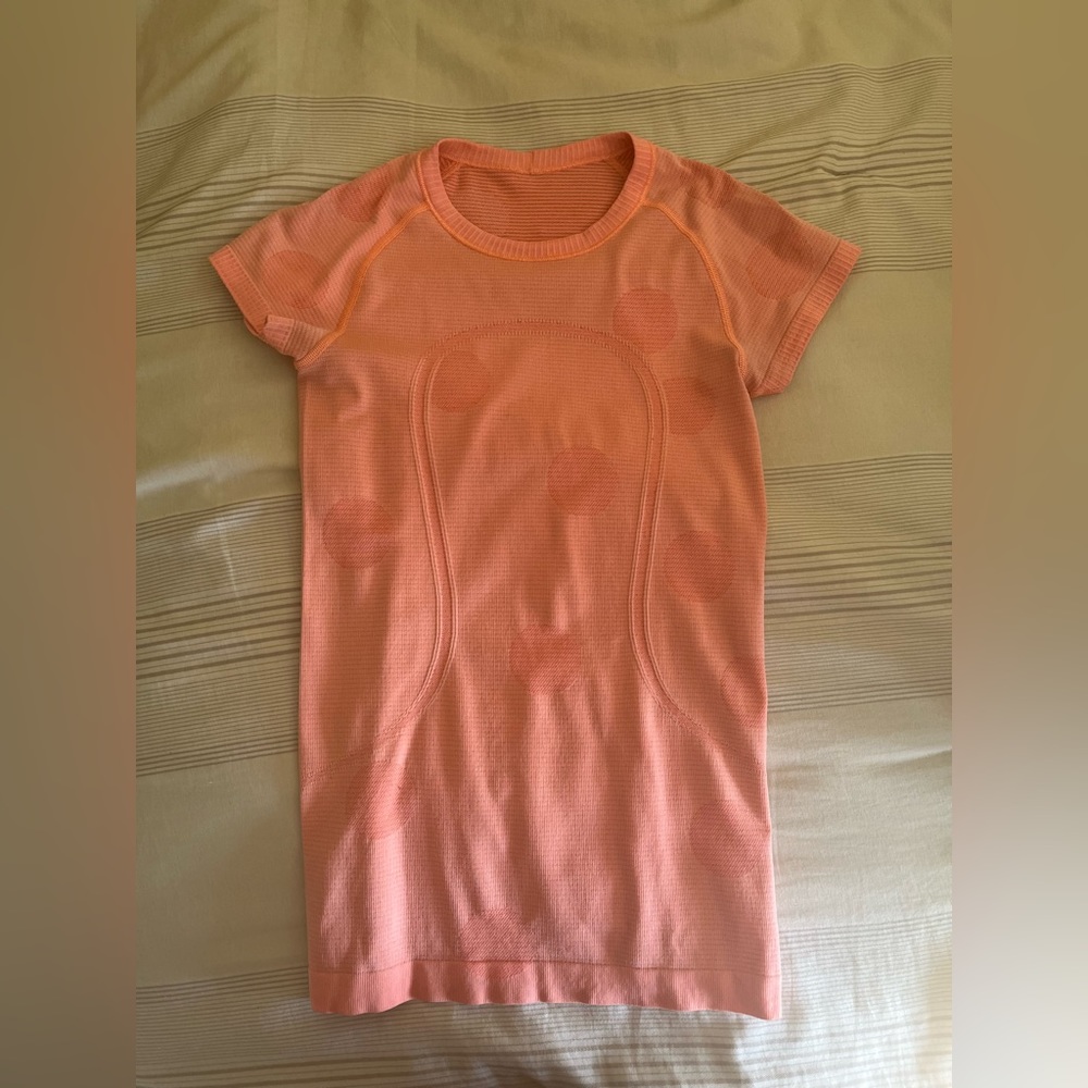 Lululemon swiftly tech tee